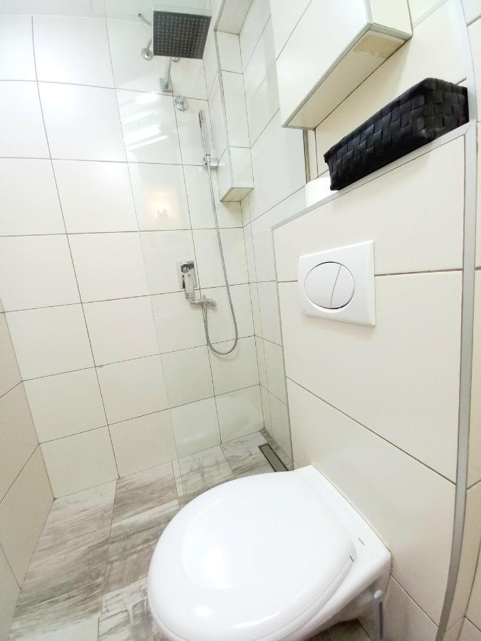 Genius Apartment Belgrado Esterno foto