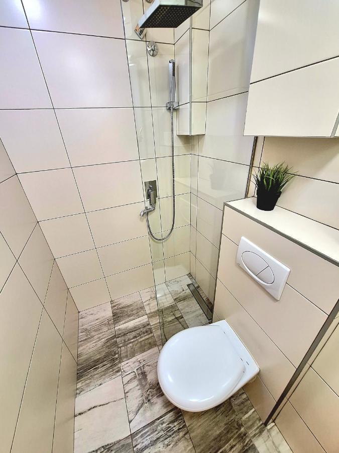 Genius Apartment Belgrado Esterno foto